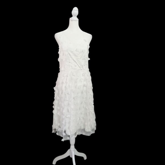 IDOPIP Dresses & Skirts - IDOPIP White  3D Floral Midi Dress L